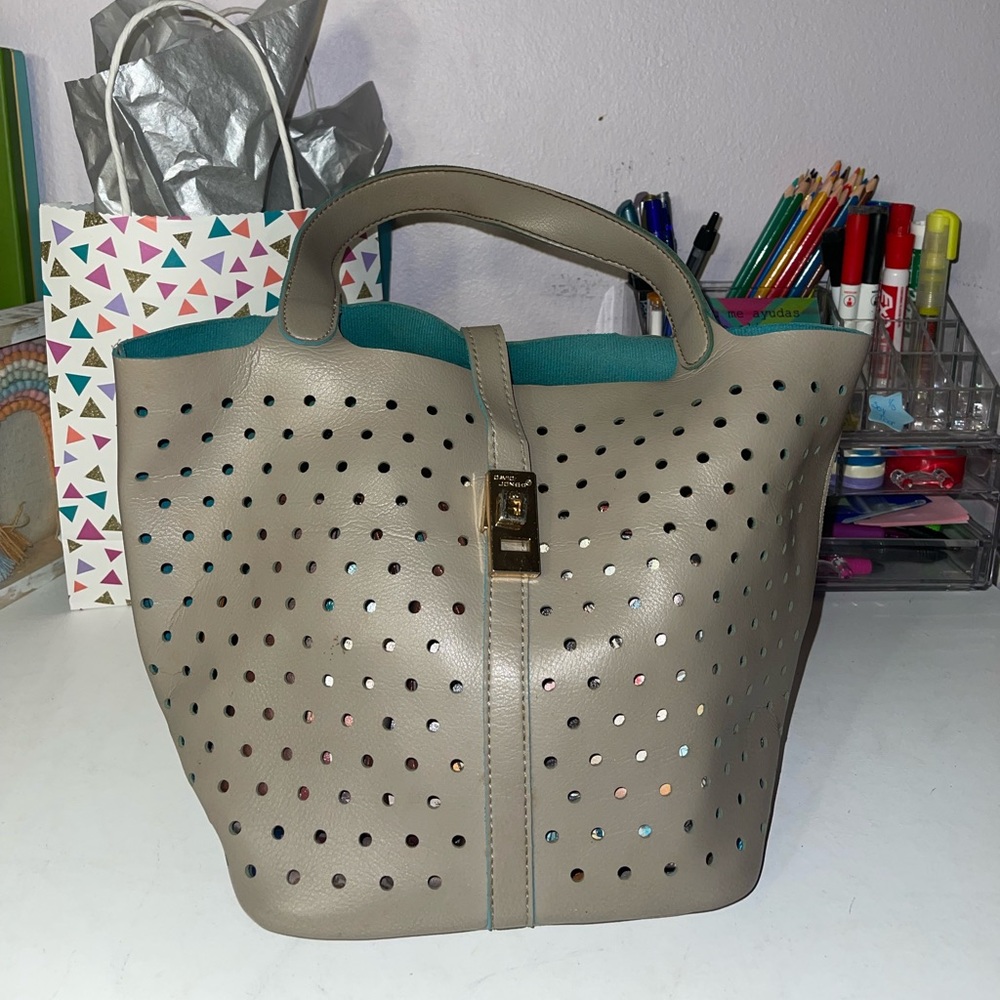 Novus Shoulder Bag